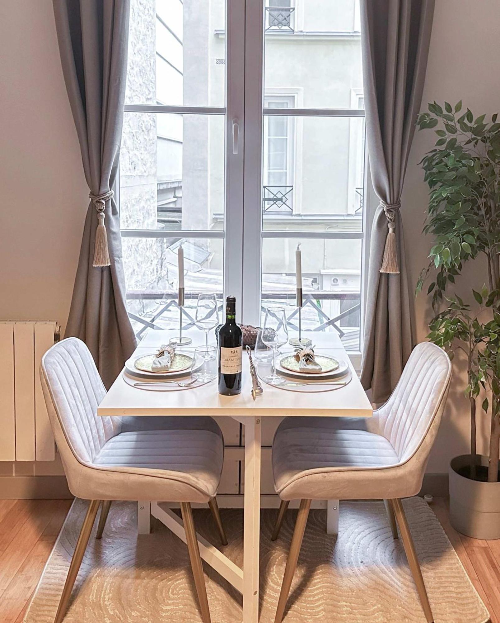 דירות פריז Renovated Champs-Elysees Retreat מראה חיצוני תמונה