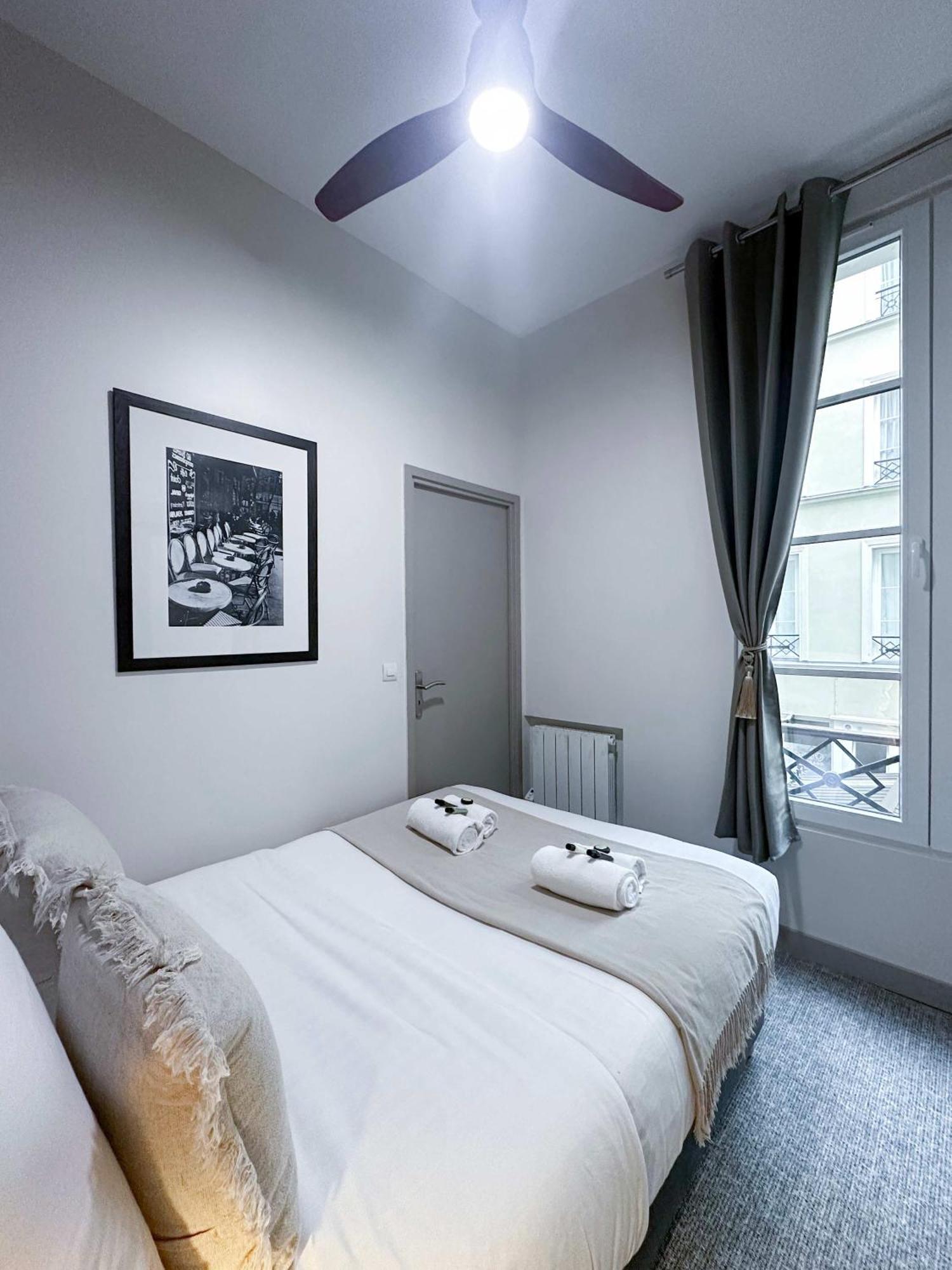 דירות פריז Renovated Champs-Elysees Retreat מראה חיצוני תמונה